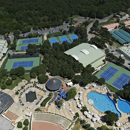Kemer Country Istanbul 4*