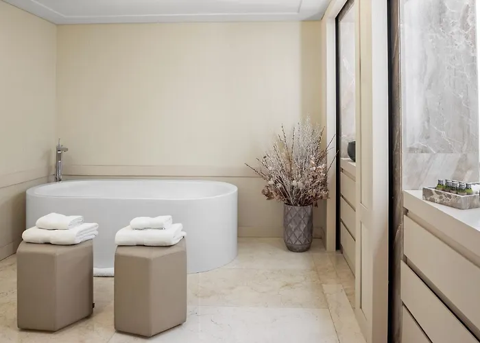 Отель Kemer Country Istanbul Zekeriyakoy