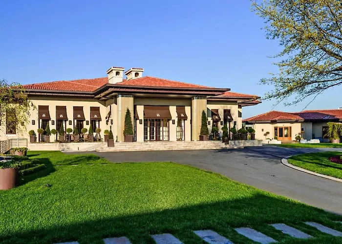 Отель Kemer Country Istanbul Zekeriyakoy